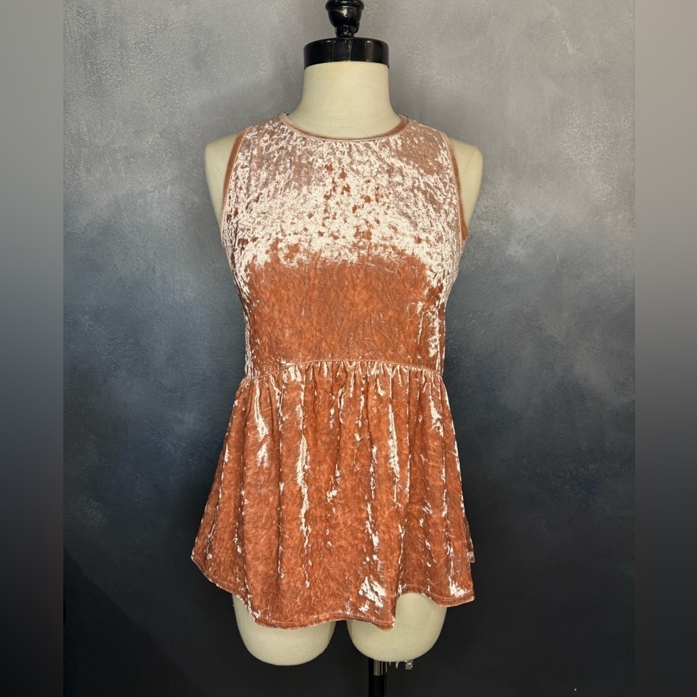Knox Rose Crushed Pink Velvet Sleeveless Top